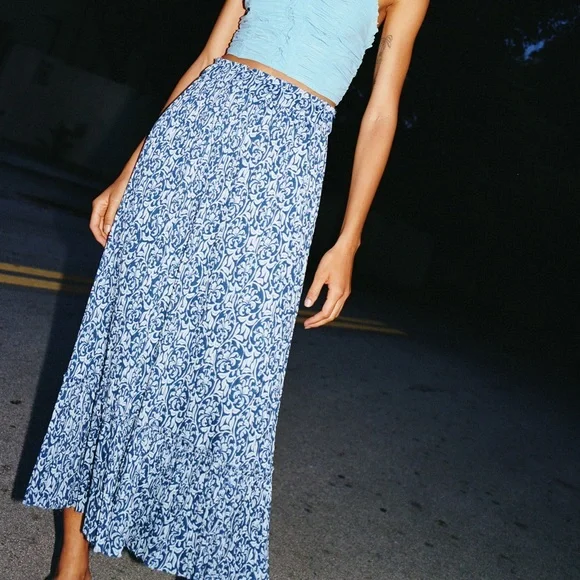 Zara Skirts Zara Floral Print Maxi Skirt Poshmark